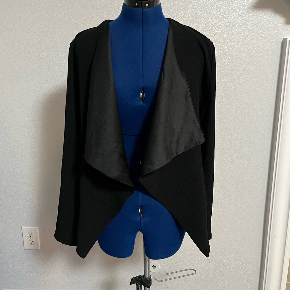 Sophie Rue Blazer. Color: Black. Size: Large.